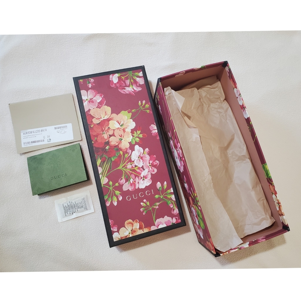 Gucci Blooms Slides Shoe Box